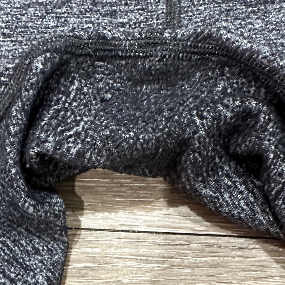 Lululemon Heather Grey Leggings - Picture 4 of 9